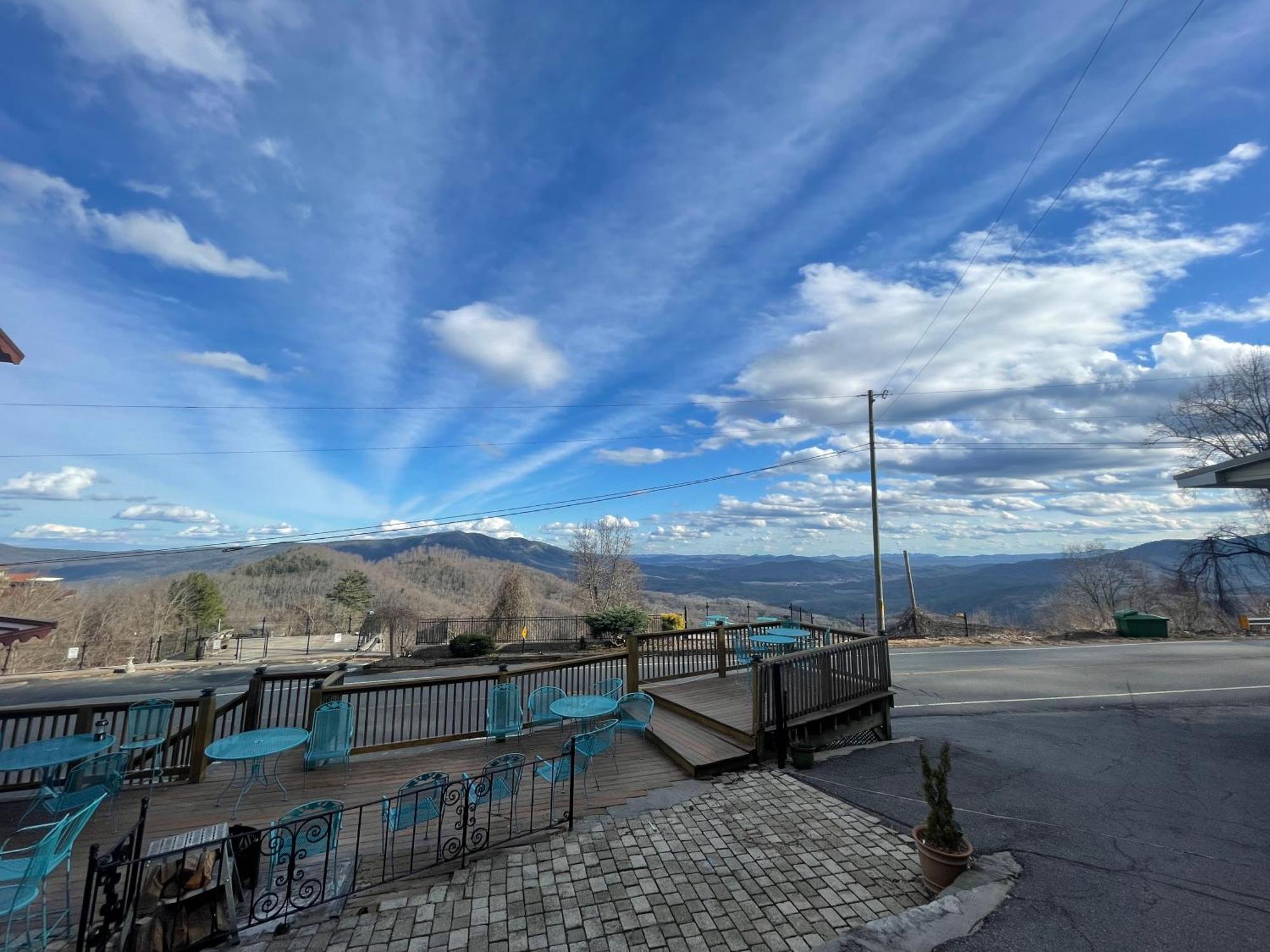 Skyline Village Inn Spruce Pine 外观 照片