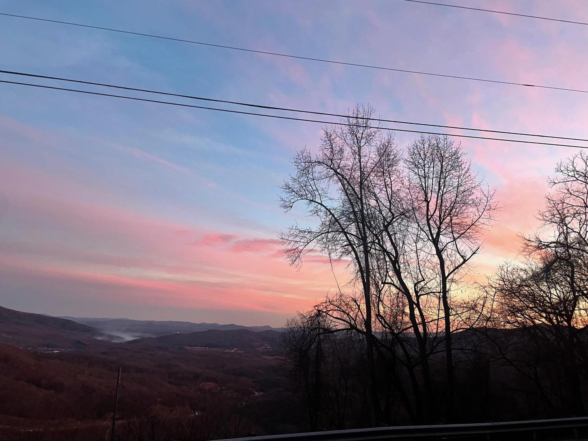 Skyline Village Inn Spruce Pine 外观 照片