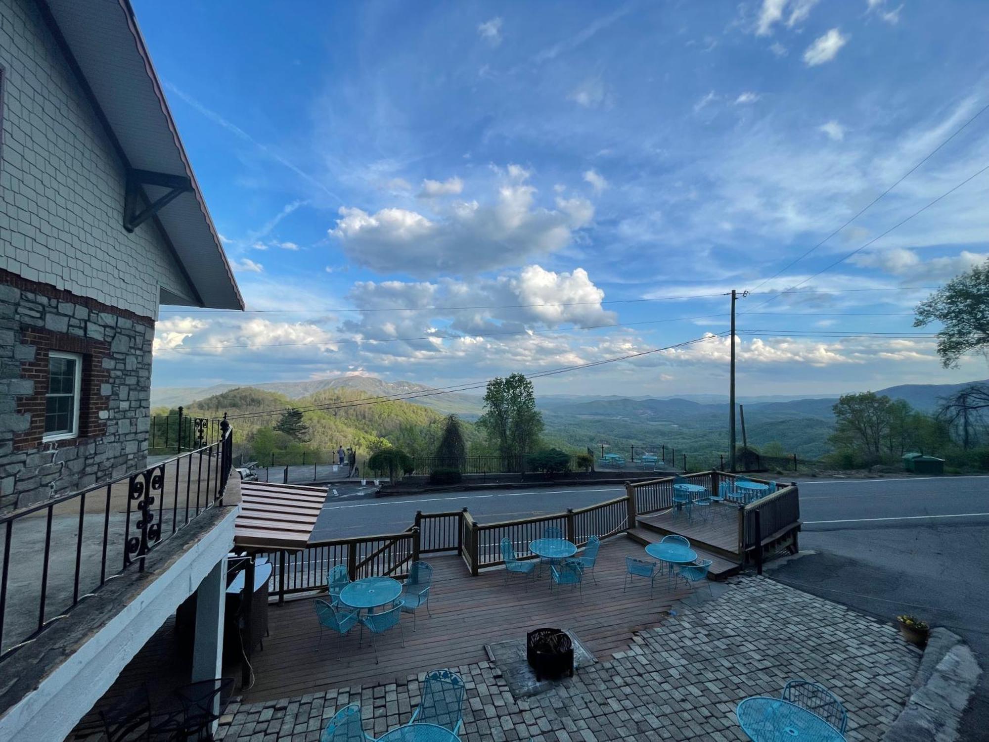 Skyline Village Inn Spruce Pine 外观 照片