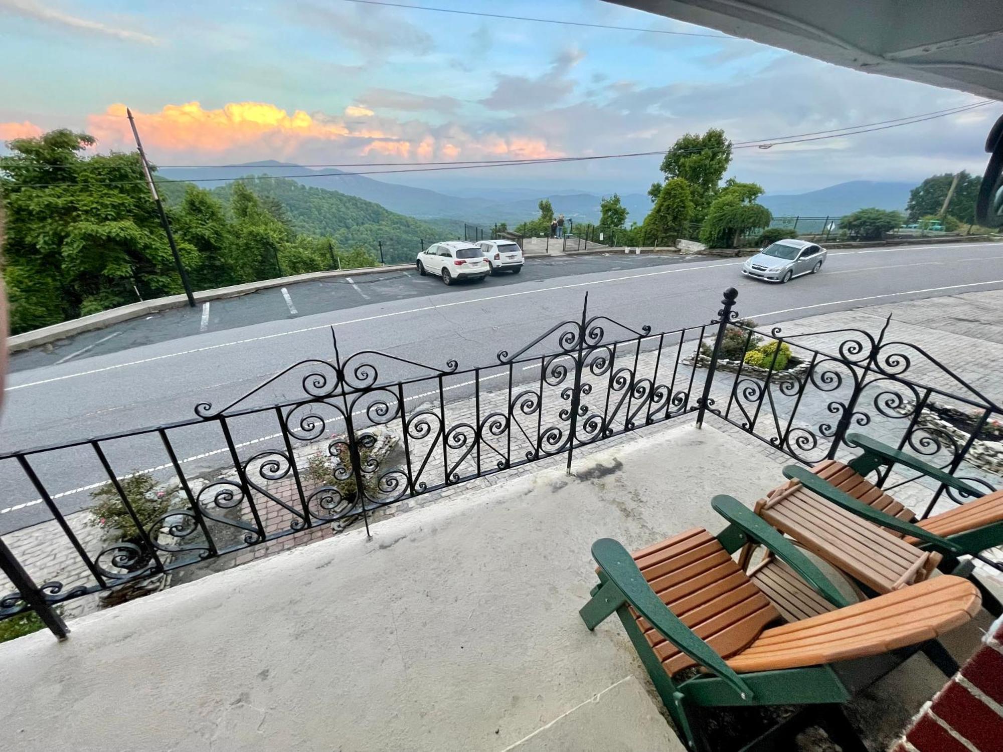 Skyline Village Inn Spruce Pine 外观 照片
