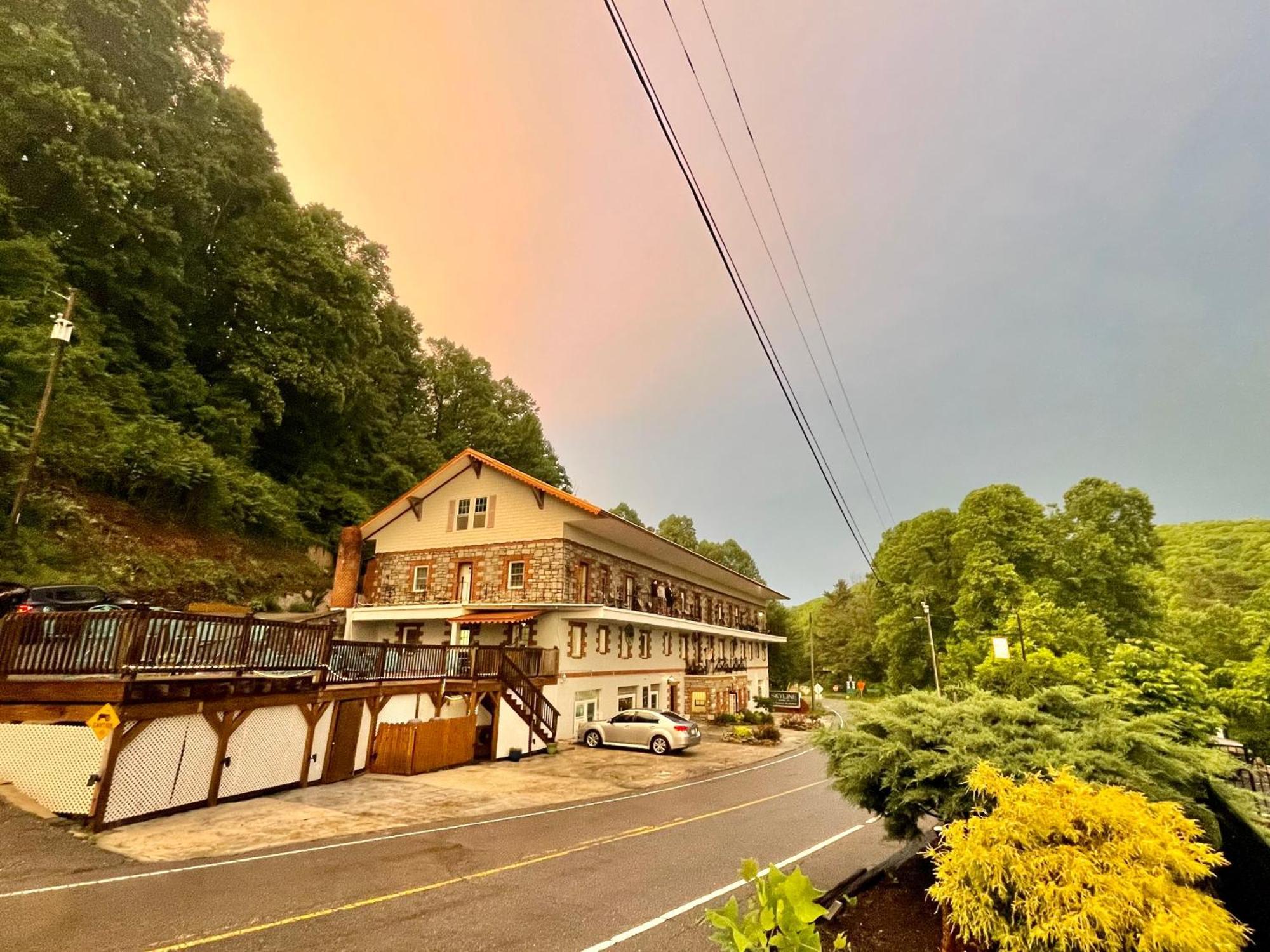 Skyline Village Inn Spruce Pine 外观 照片