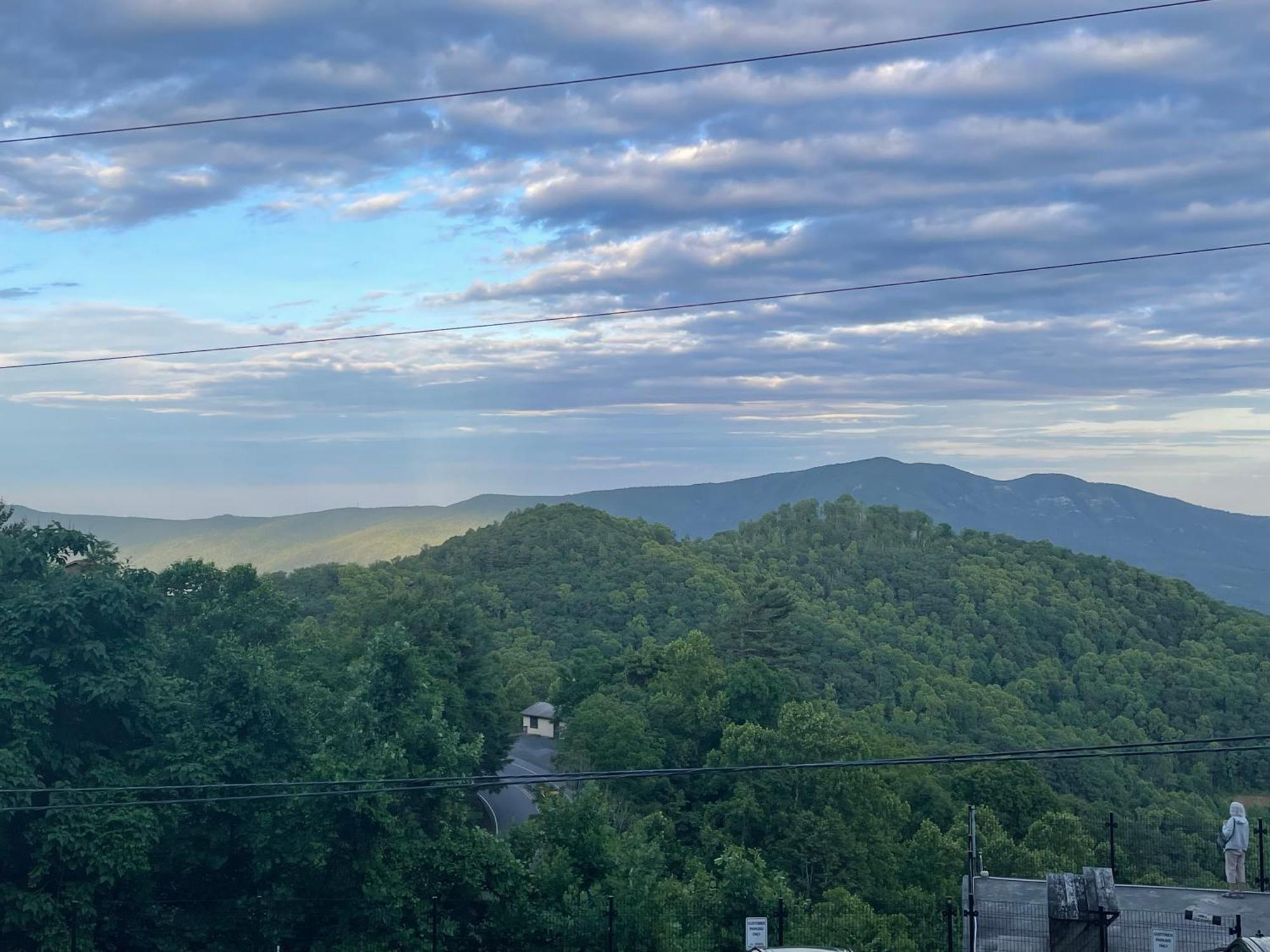 Skyline Village Inn Spruce Pine 外观 照片