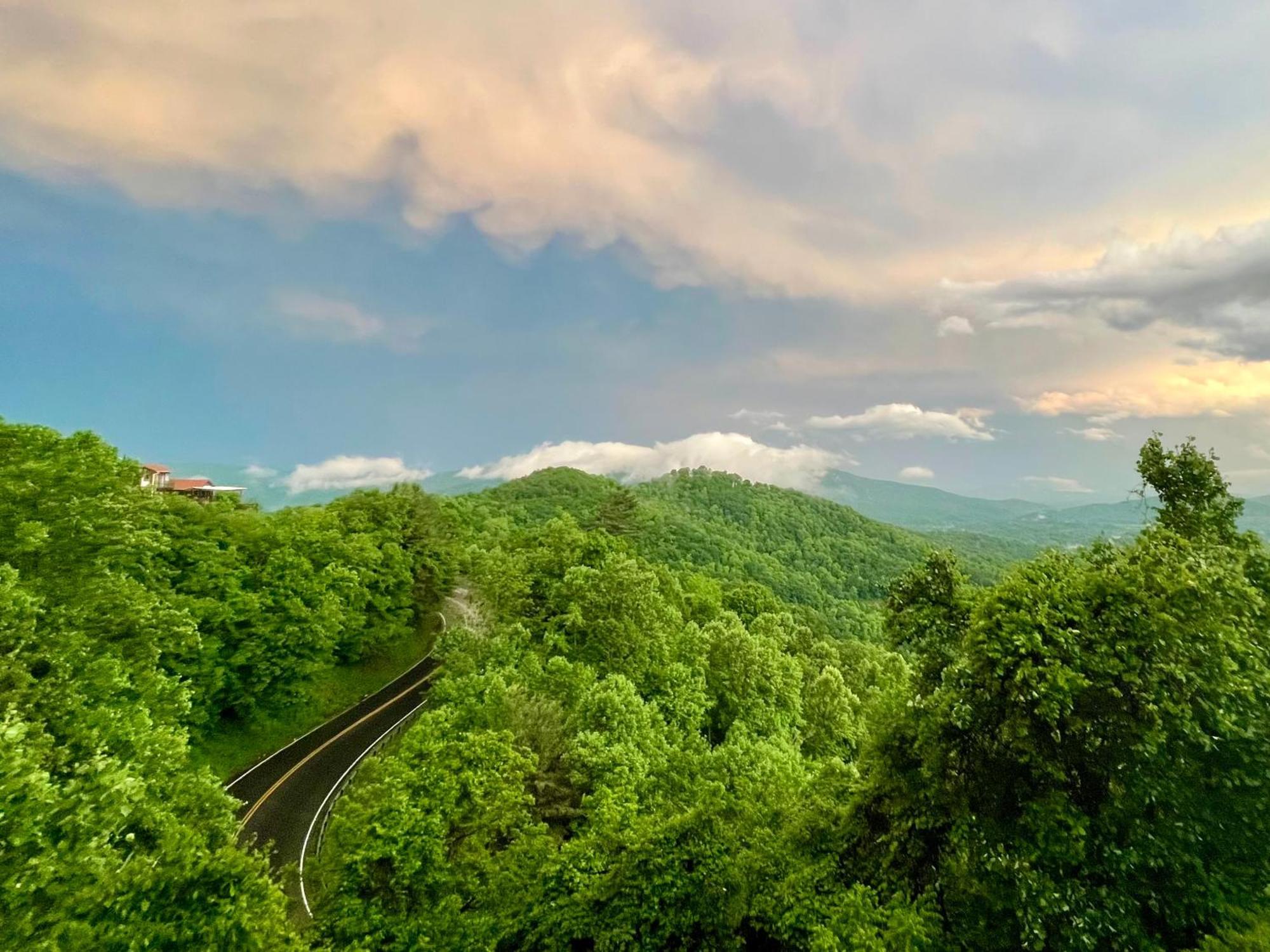 Skyline Village Inn Spruce Pine 外观 照片
