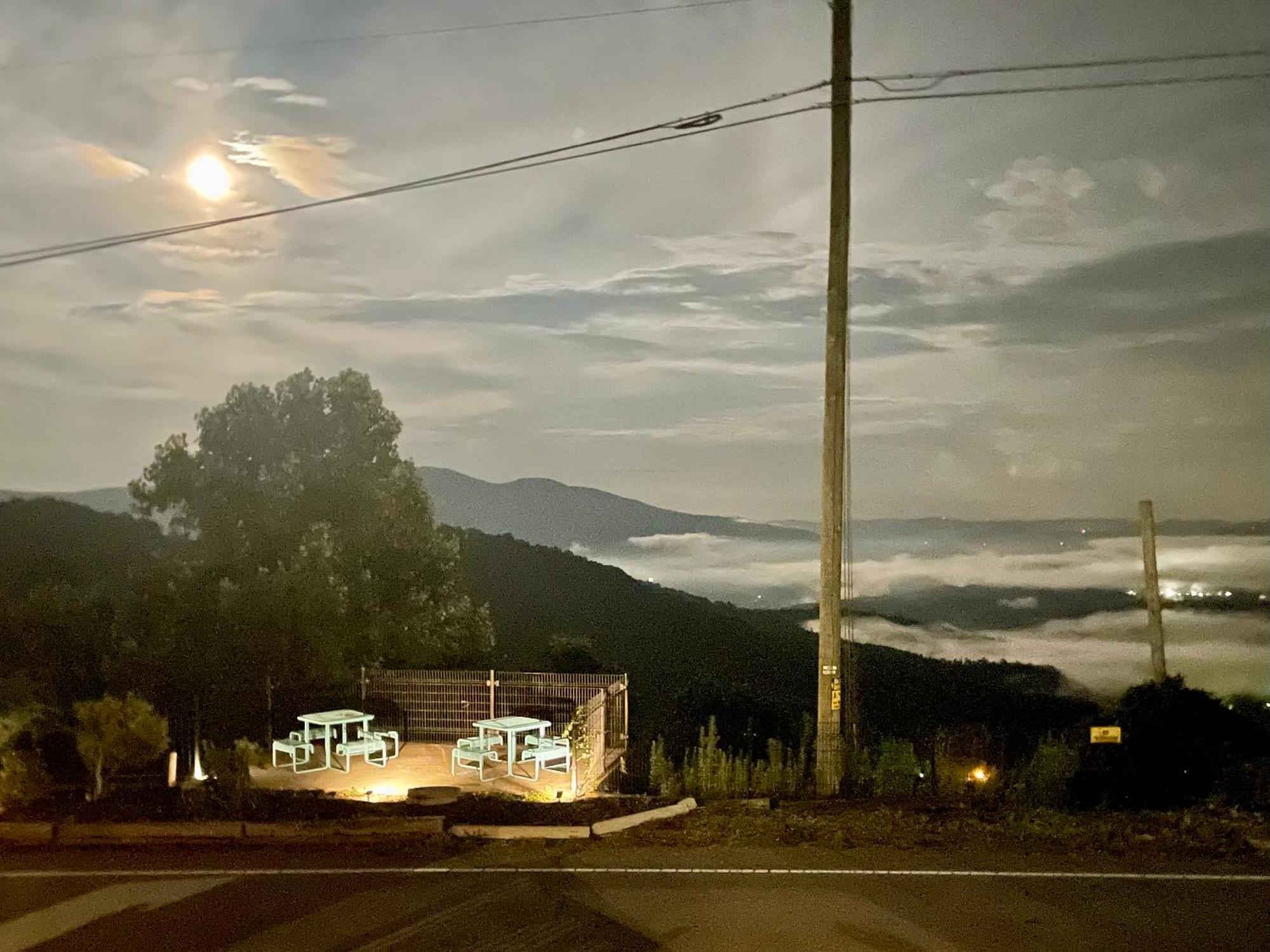 Skyline Village Inn Spruce Pine 外观 照片
